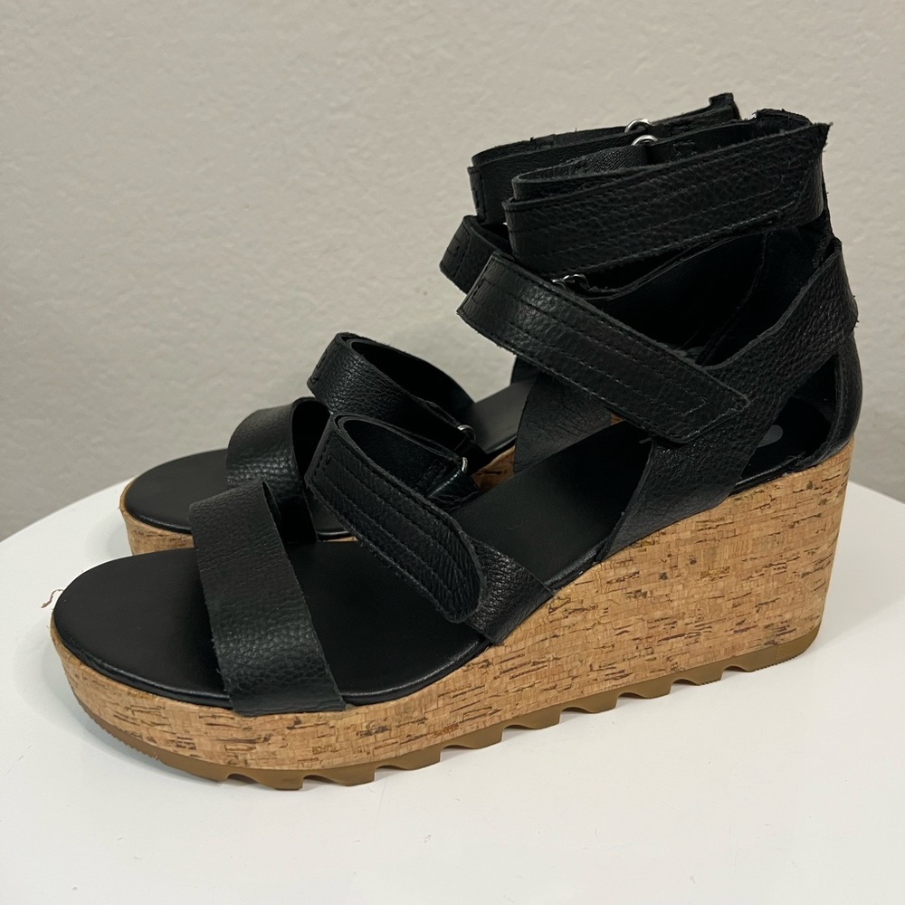 Sorel Cameron Wedge Sandal Black Leather Multi Strap Open Toe Women's Size 10